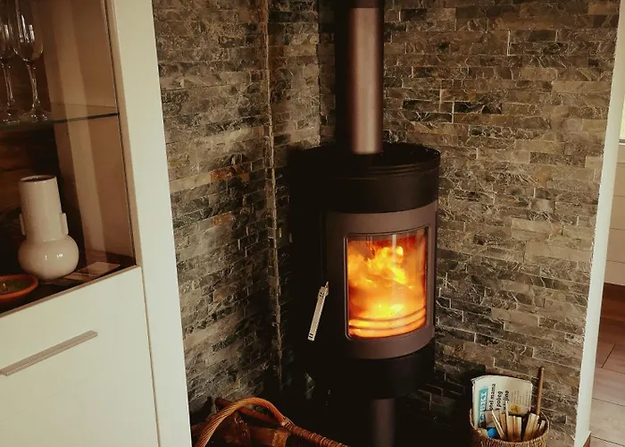 Apartma Hisa Na Ravnah With Hot Tub *